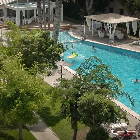 Club Ciudadela * סון קסוריגואה