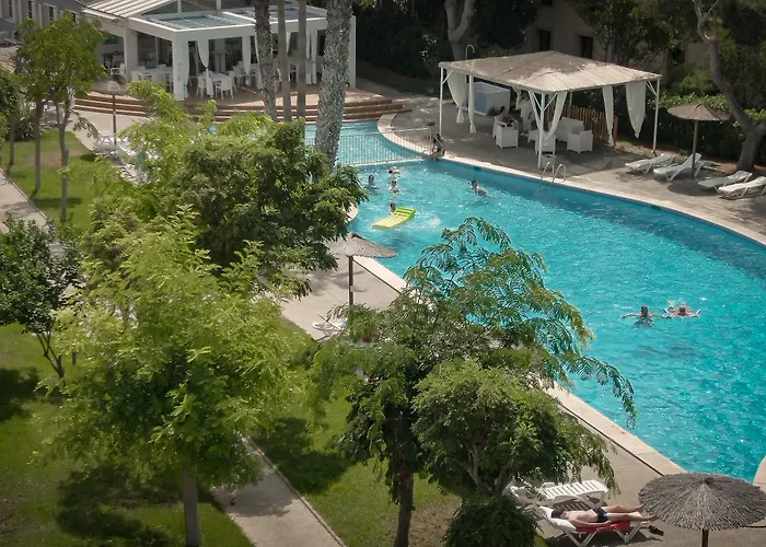 Club Ciudadela * סון קסוריגואה